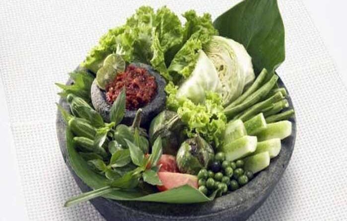 Lalapan, Pelengkap 4 Sehat